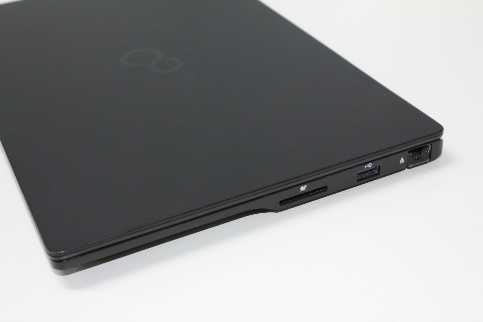 中古ノートPC】富士通〈LIFEBOOK U9311/H〉Intel Core i5/SSD256GB