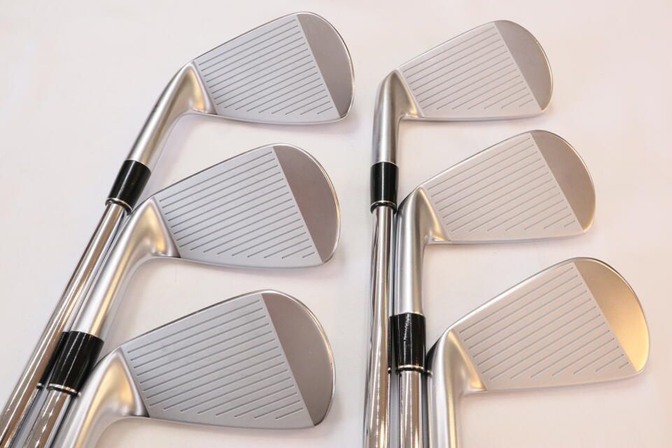 ダンロップ SRIXON ZX7 Mk2 ダイナミックゴ－ルドHT X100フレックス