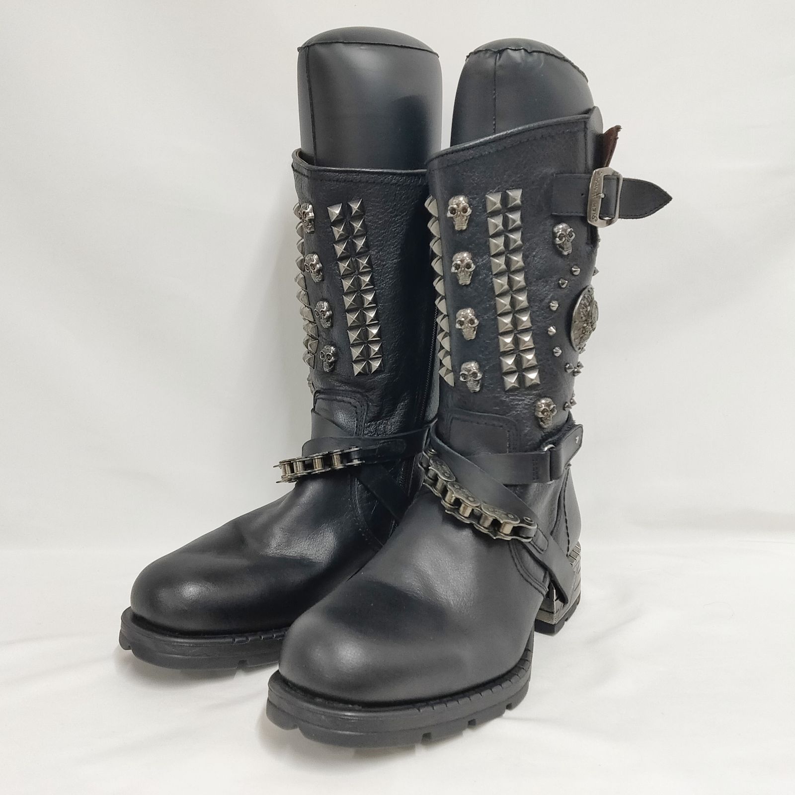 新品 未使用 ニューロック モトロック チェーン＆スタッズモデル