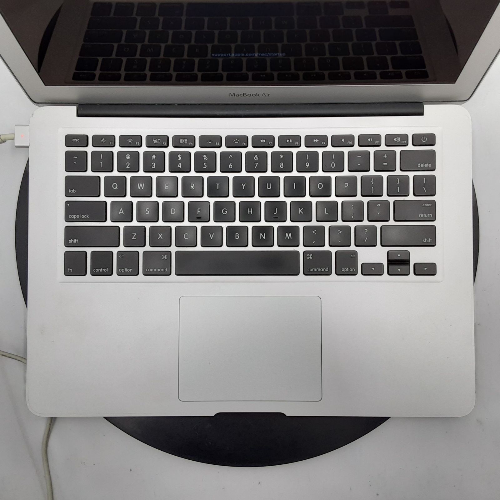 MacBook Air 2017 13インチと思われます。ジャンク macbook air 2017 ジャンク品｜Yahoo!フリマ（旧PayPayフリマ）