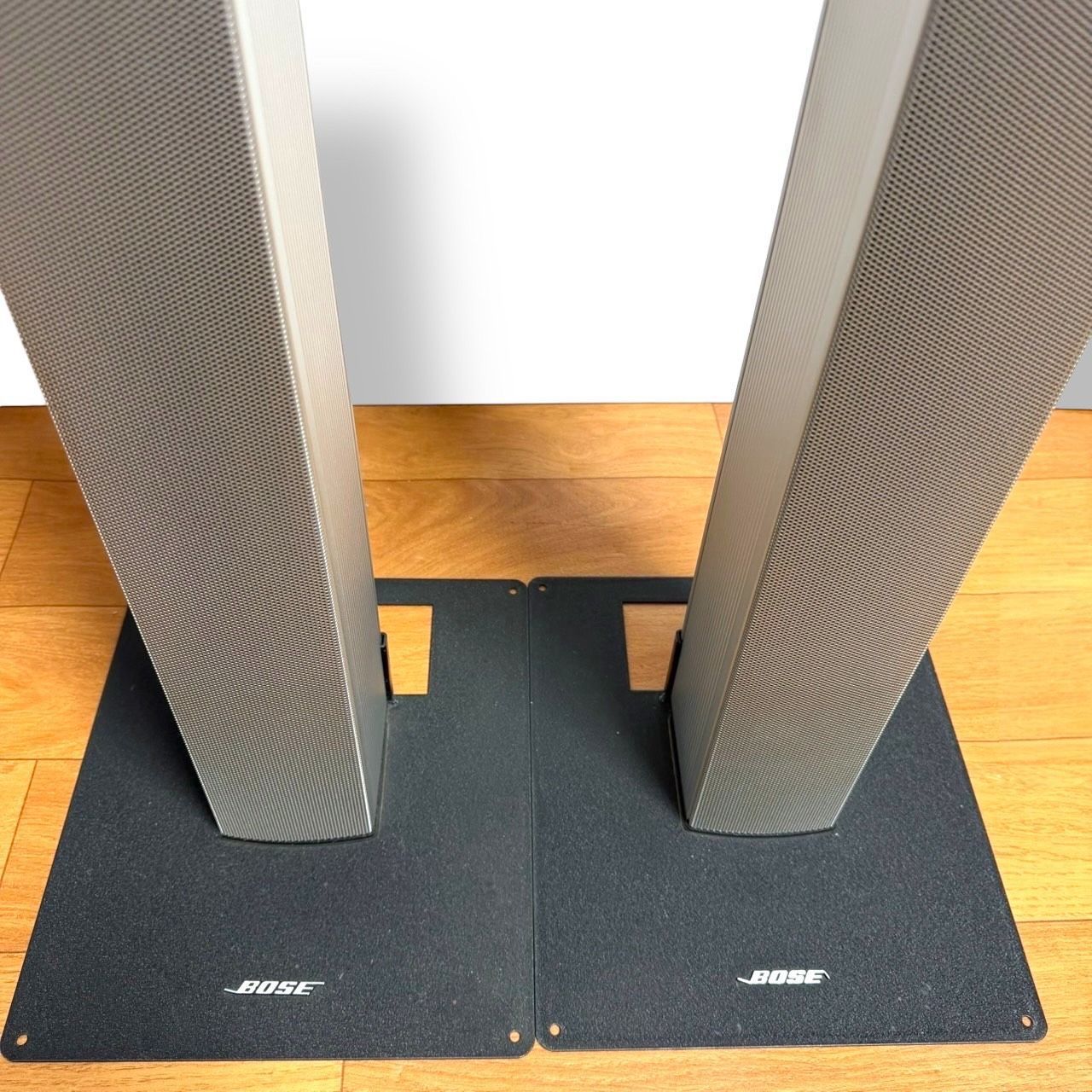 ☆送料無料 極美品 Bose ボーズ 55WER S シルバー トールスピーカー