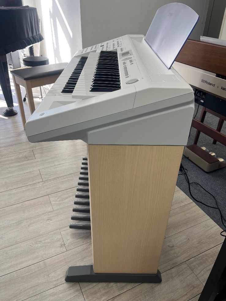 ☆77245【エレクトーン】YAMAHA ELB02 21年製 - メルカリ