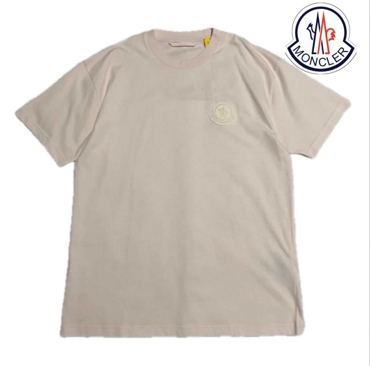 【QR鑑定済み】モンクレール Tシャツ 半袖 ワッペンロゴ 希少カラー QR鑑定済み】モンクレール MONCLER Tシャツ 半袖 ワッペンロゴ 希少