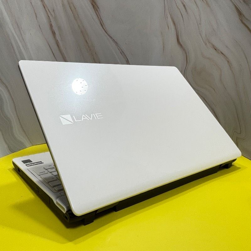 美品✨新品SSDで爆速✨ windows11 ノートパソコン✨LAVIE✨オフィス