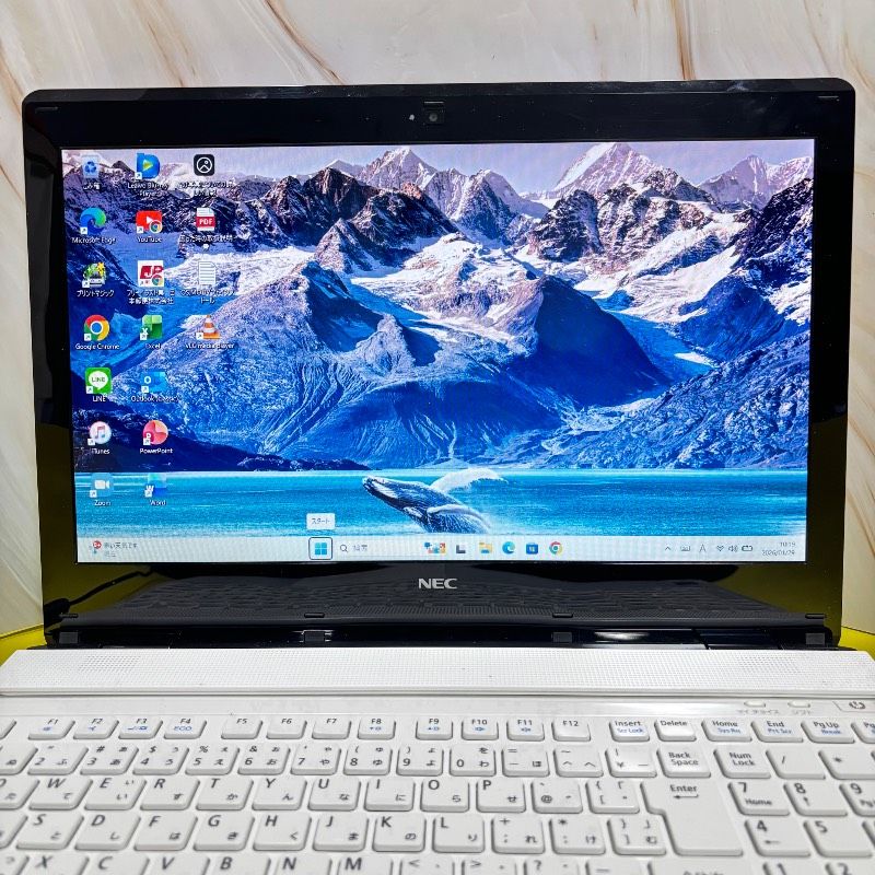 美品✨新品SSDで爆速✨ windows11 ノートパソコン✨LAVIE✨オフィス