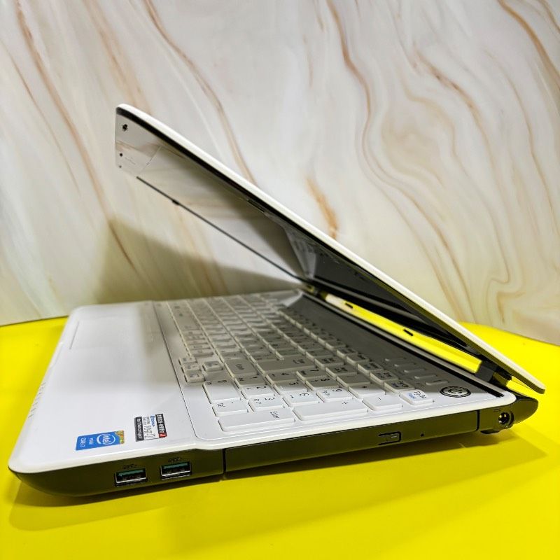 爆速Core i7✨美品✨LAVIEノートパソコン✨メモリ8GB 新品SSD