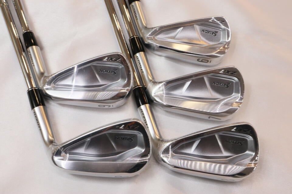 ダンロップ SRIXON ZXi7 NSプロ MODUS 3 TOUR 110 Sフレックス