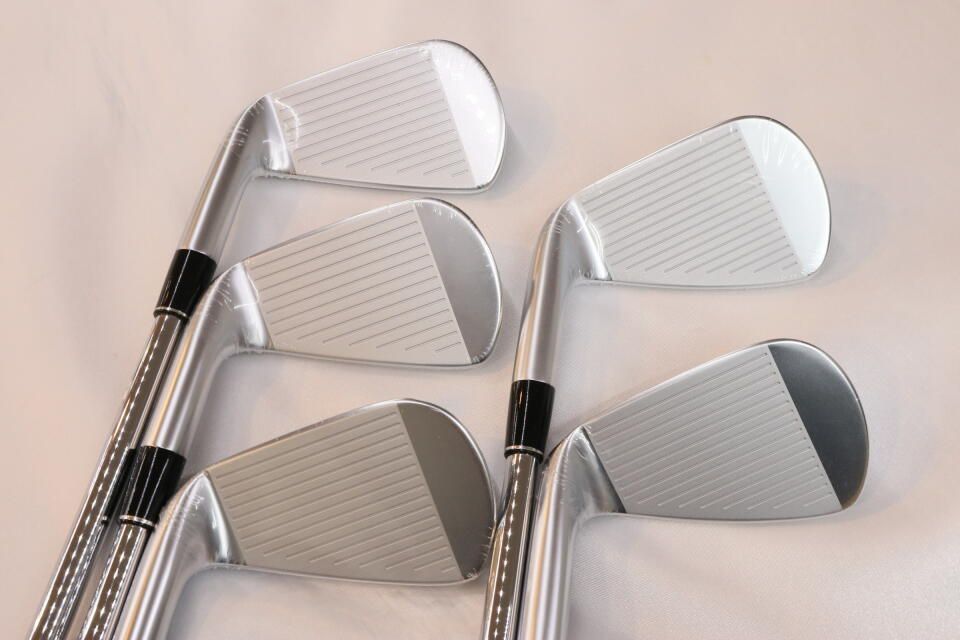 ダンロップ SRIXON ZXi7 NSプロ MODUS 3 TOUR 115 Sフレックス