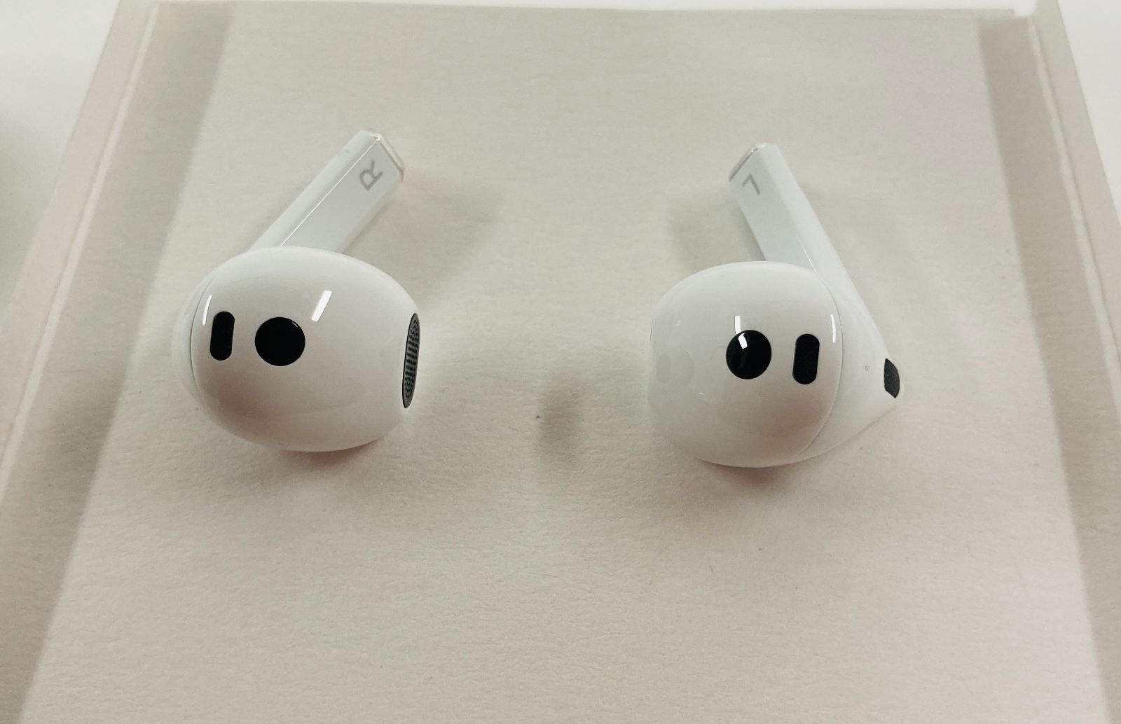 Samsung Galaxy Buds3 ホワイト SM-R530NZWAXJP ノイキャン Bluetooth5