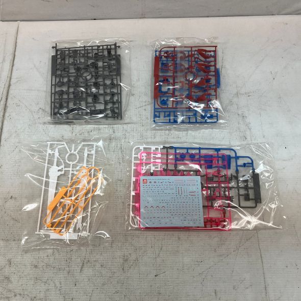 BANDAI XM-X3 MG 1/100 クロスボーンガンダムX3 Ver.Ka 未組立