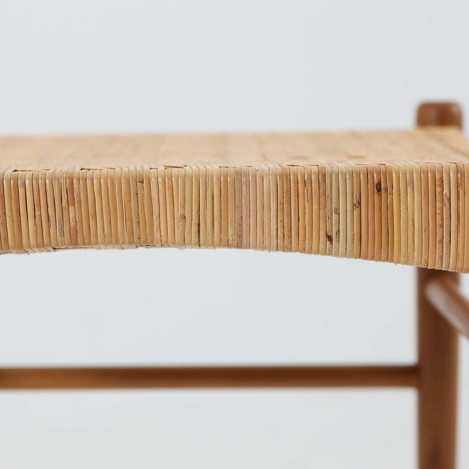 本日限り再々値下げRattan スツール CHLOROS 01FxCF-2090 生産終了