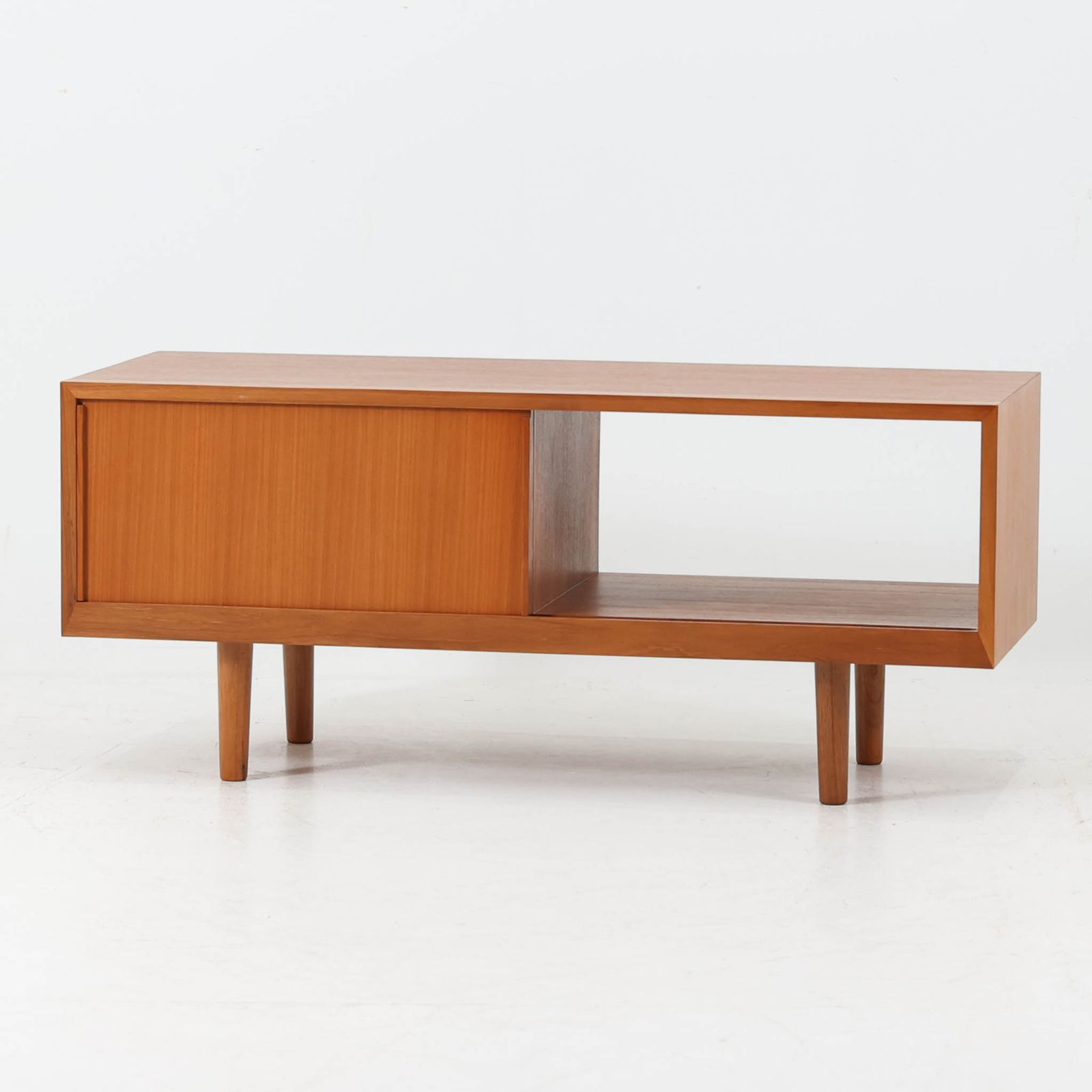 訳ありアウトレット品】Cut Through 1 step テレビボード 102cm 訳ありアウトレット品】Cut Through 1 step テレビボード 102cm