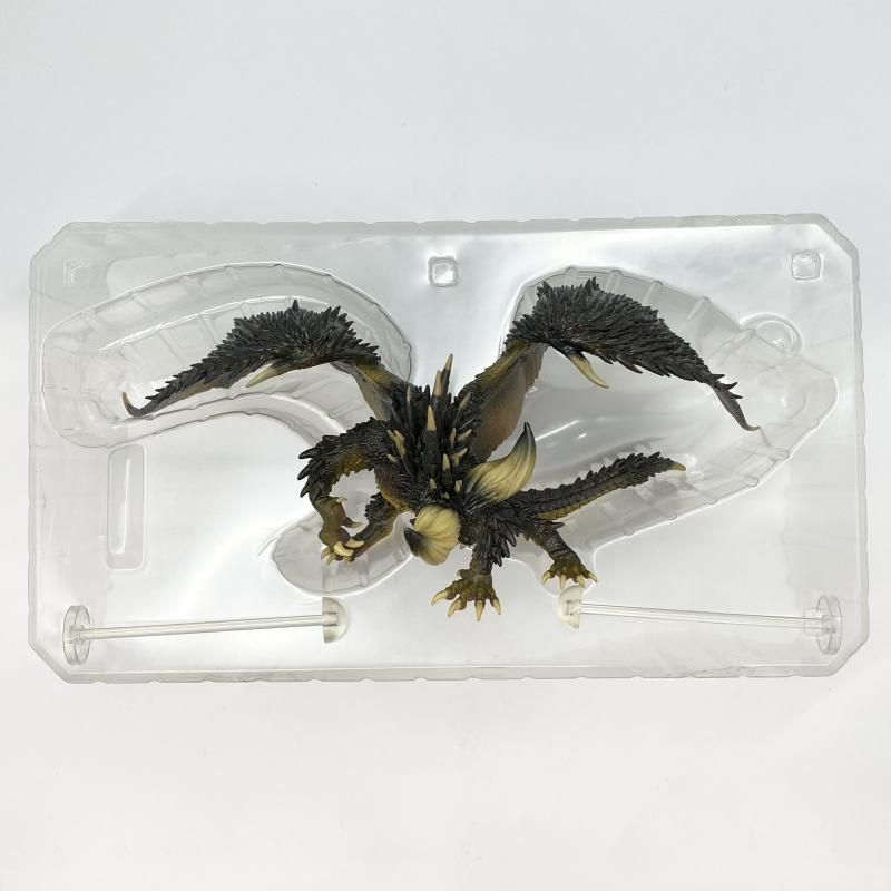 中古】開封 一番くじ モンスターハンター:ワールド 狩れ！生ける大地