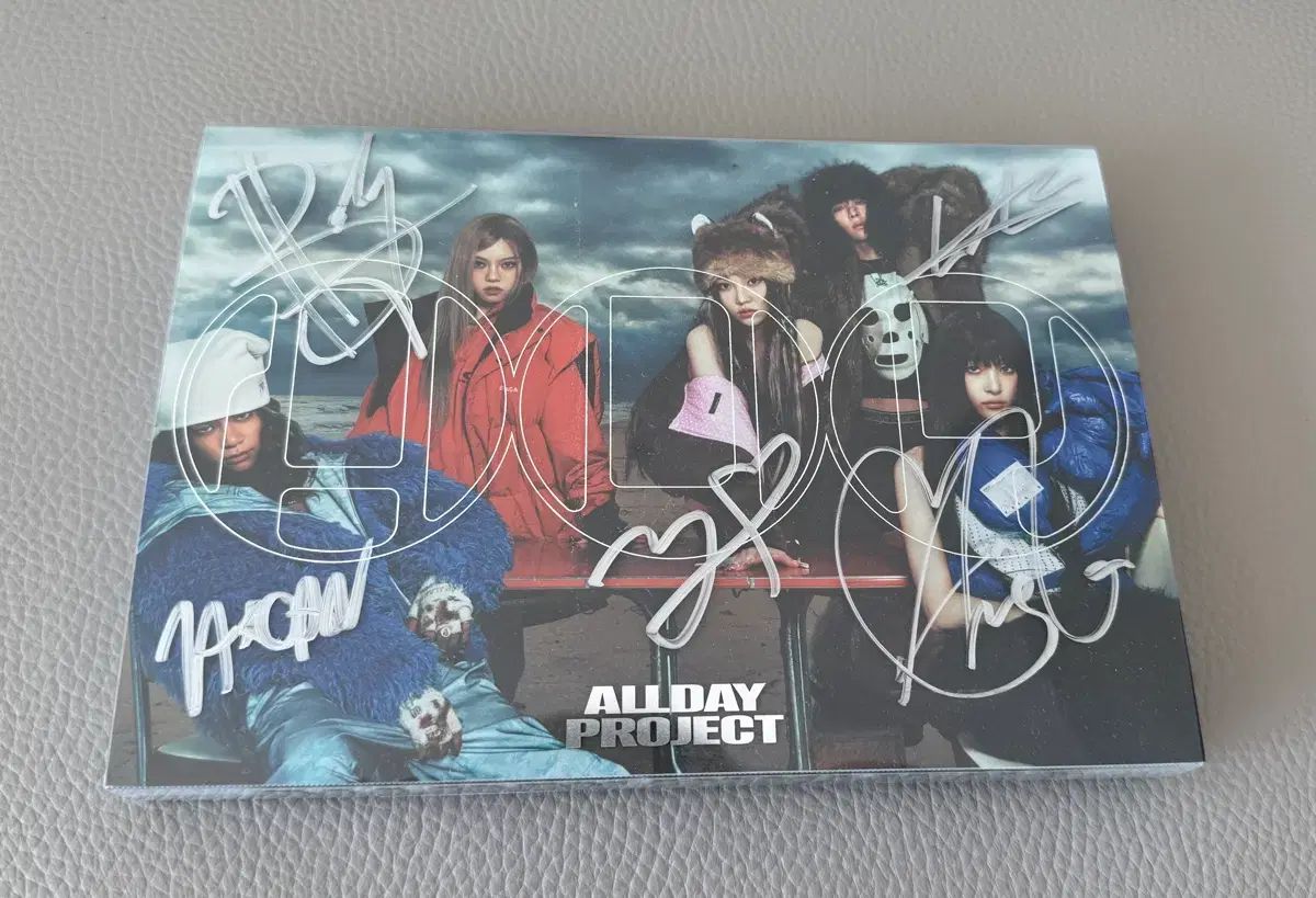 ALLDAY PROJECT 古い サイン入り サイン アルバム - メルカリ