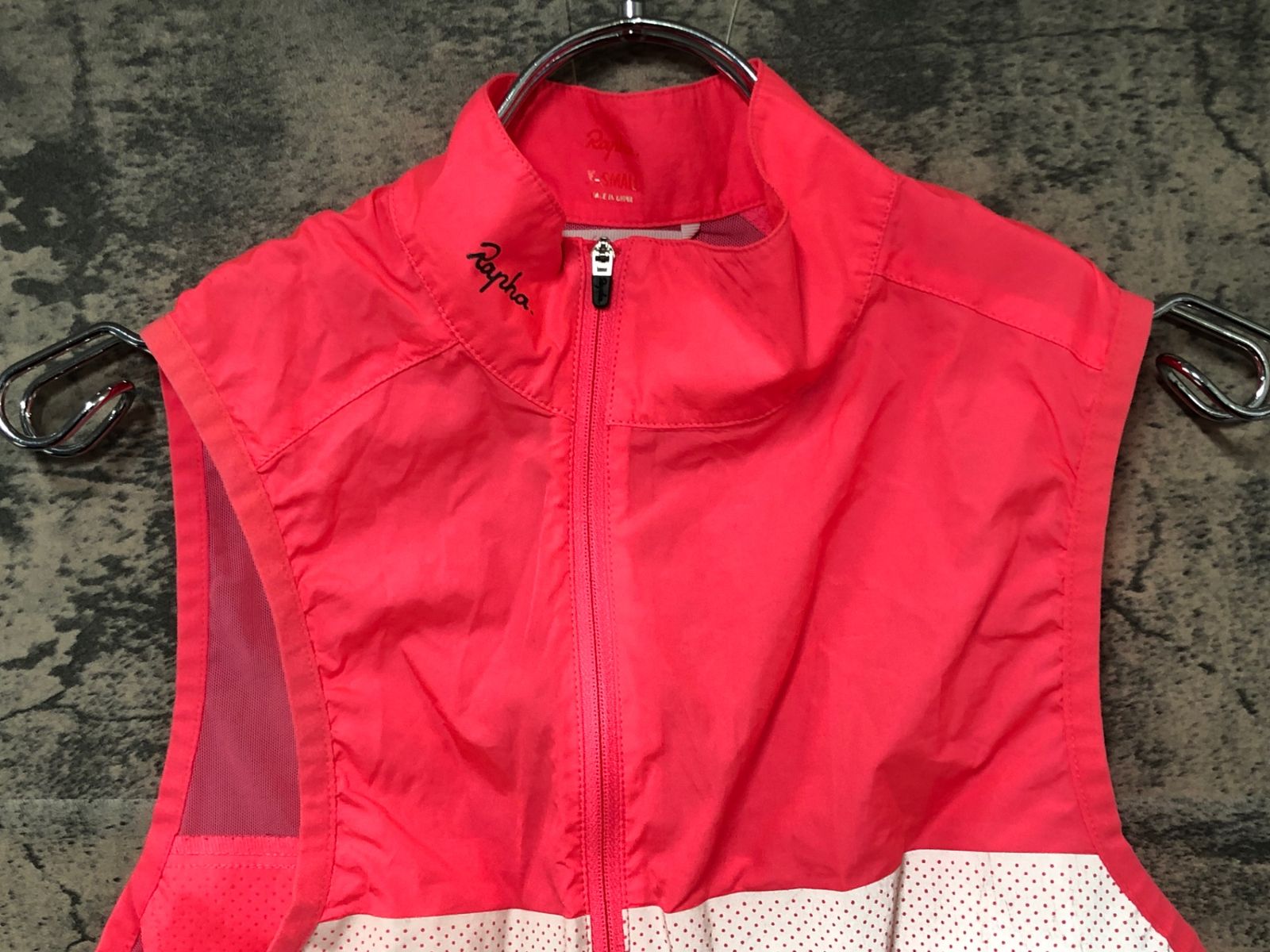 JE949 ラファ Rapha BREVET GILET ジレ ピンク XS - メルカリ