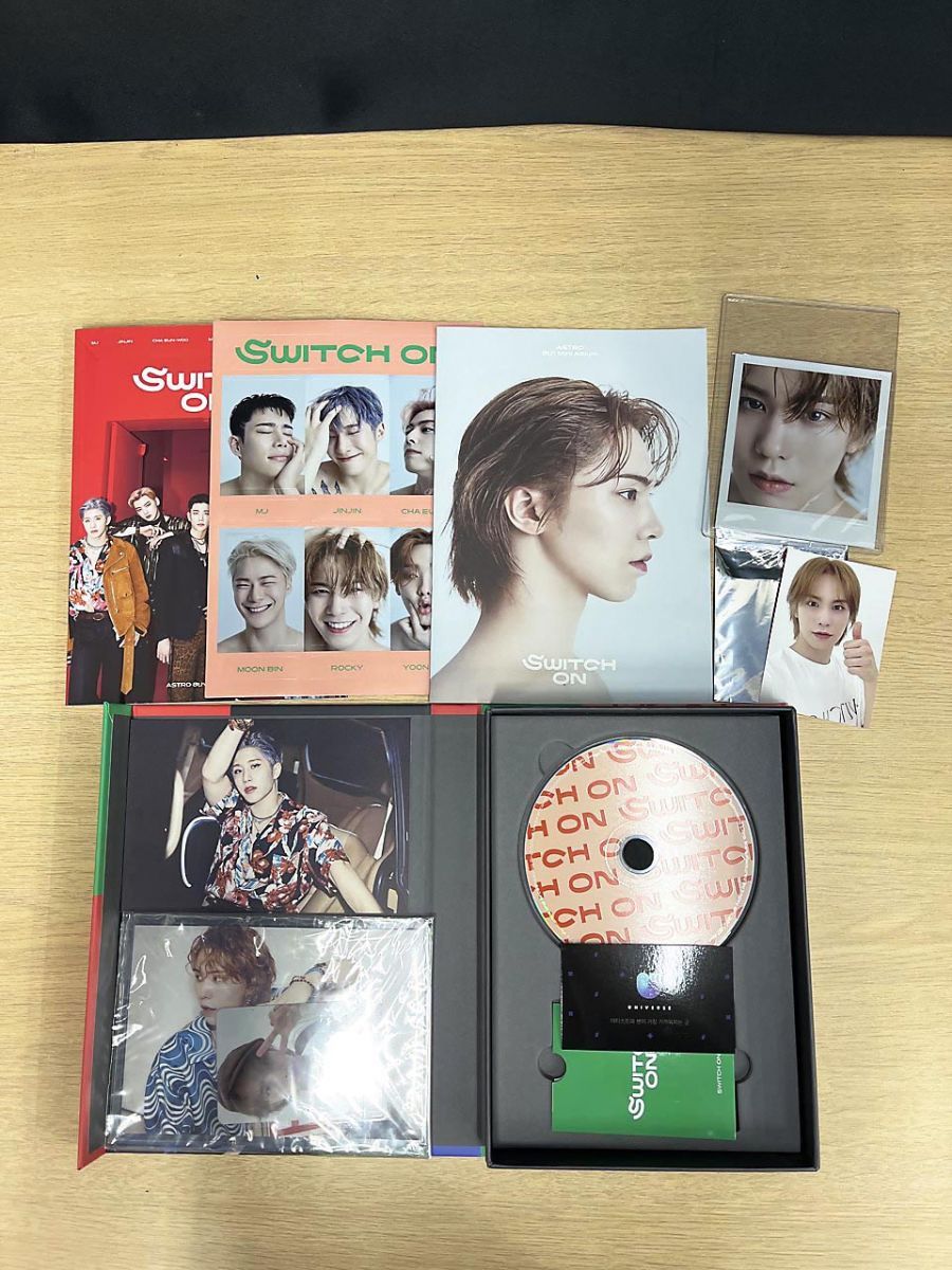 ASTRO CD 8th Mini Album SWITCH ON On ver./OFF ver. 2点まとめ