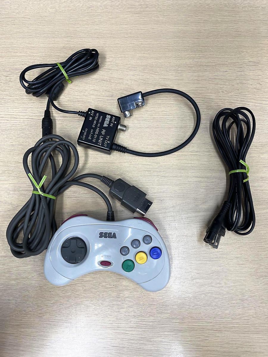 現状品】 セガサターン 本体 コントローラー 箱付 HST-0014 - メルカリ