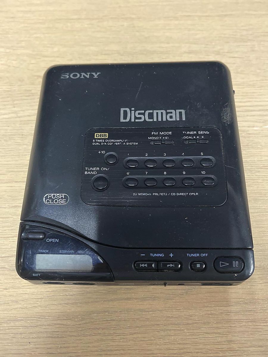 d*7様 SONY D-T66 Discman ポータブルCDプレーヤー　ジャン ジャンク品】 SONY ソニー Discman ディスクマン ポータブルCD