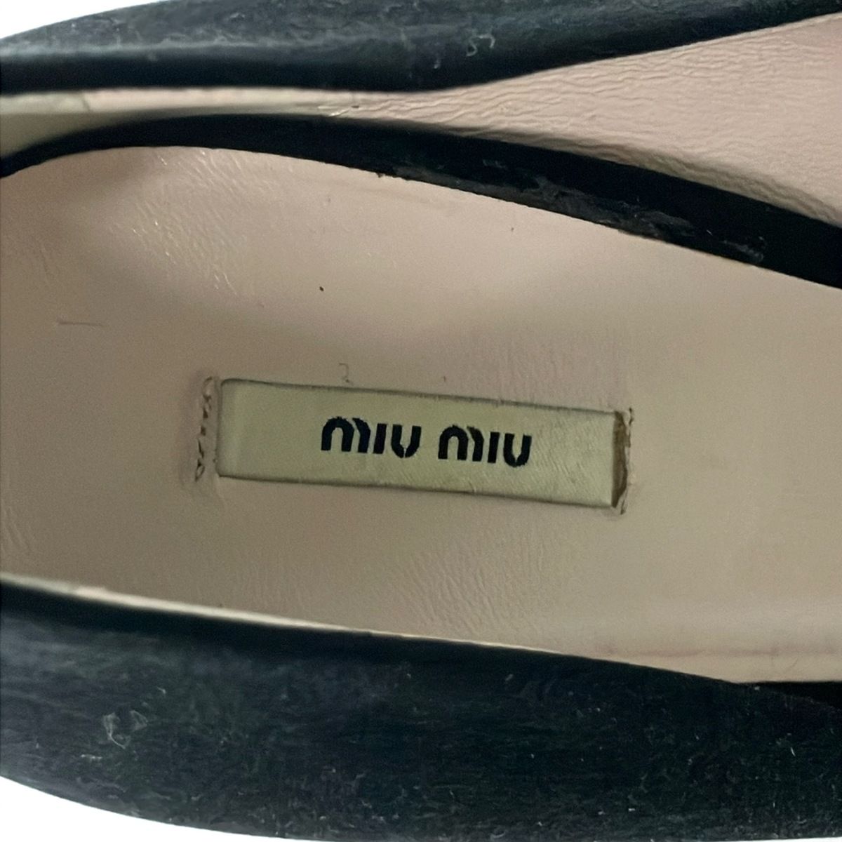 miumiu(ミュウミュウ) パンプス 38 1/2 レディース - 黒 - メルカリ