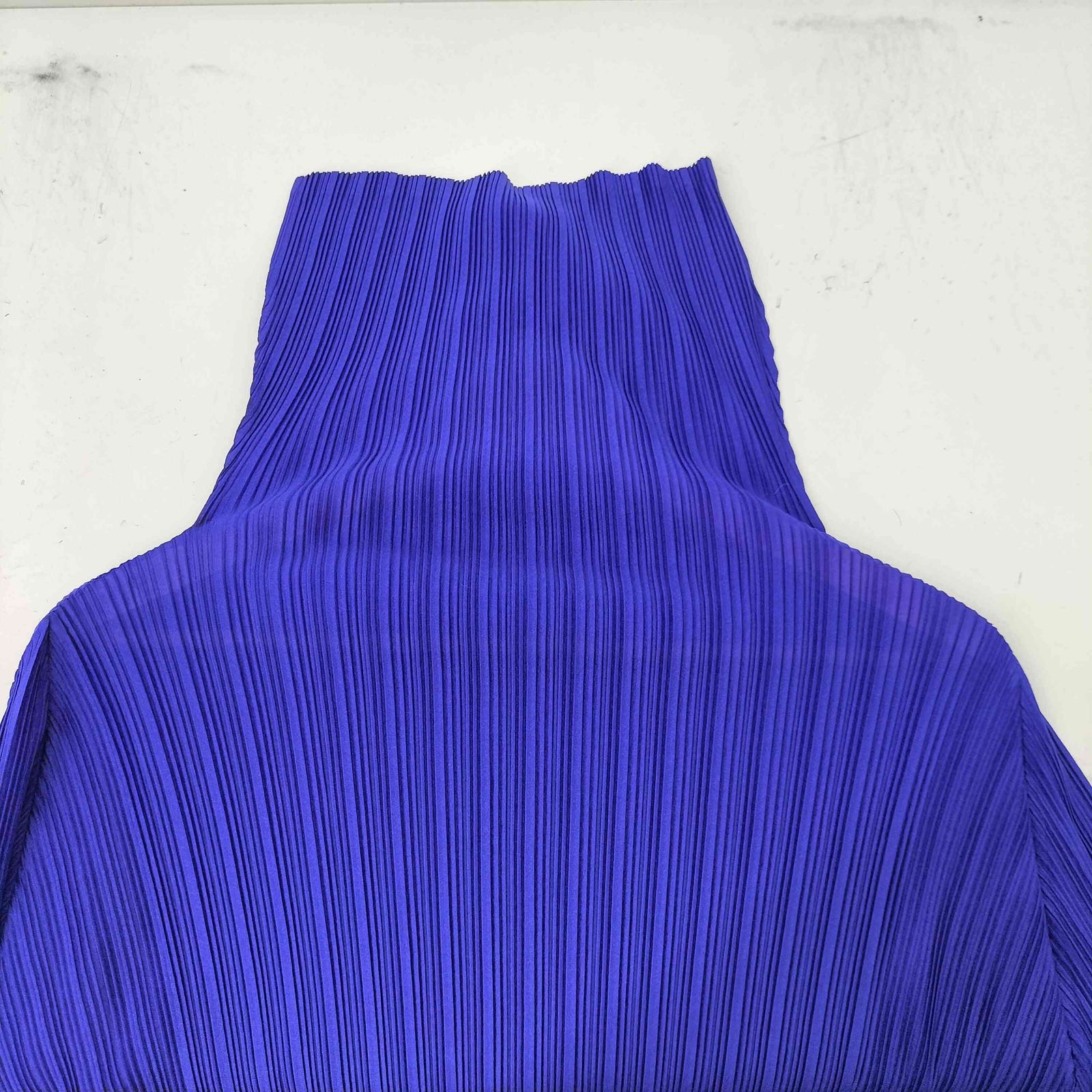 大きい L プリーツプリーズ イッセイミヤケ タートル カットソー 紺 プリーツプリーズイッセイミヤケ PLEATS PLEASE ISSEY MIYAKE