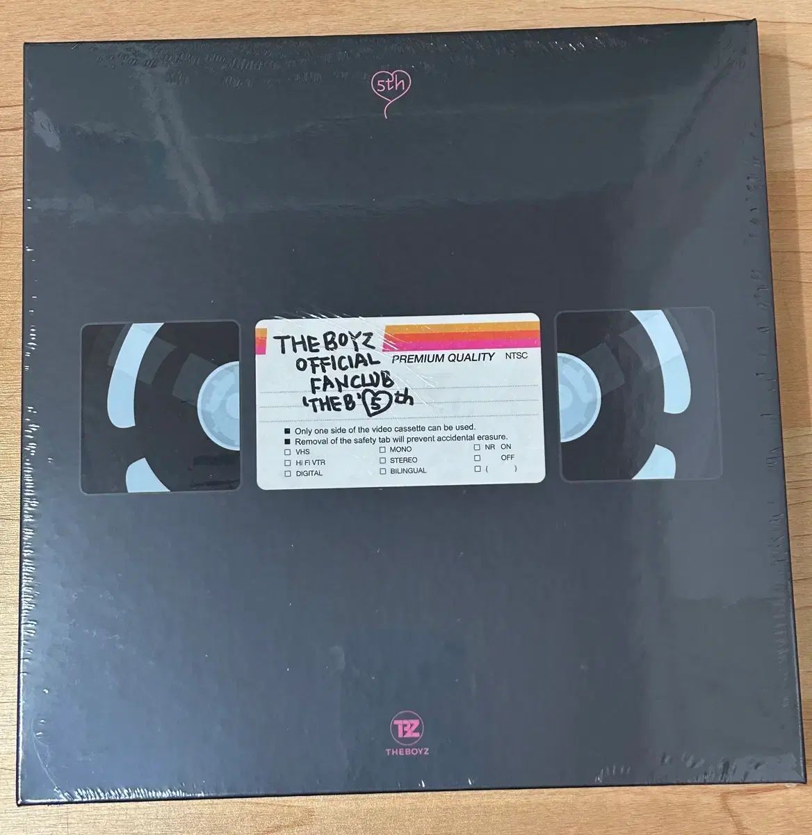 THE BOYZ(ザ・ボーイズ・ドボイズ) ファンクラブ キット ドビ 5期 (未