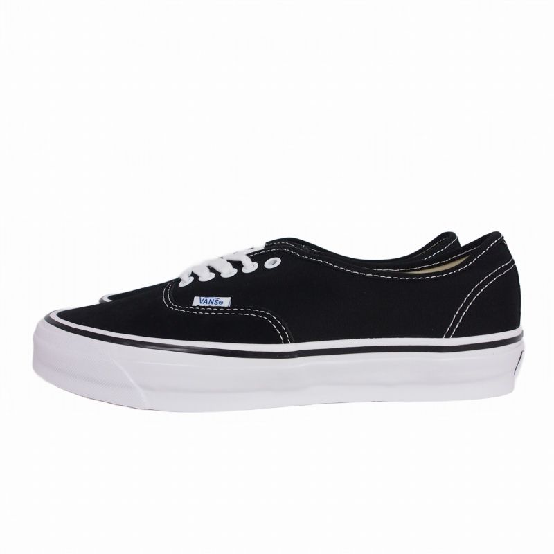 バンズ VANS PREMIUM AUTHENTIC 44 オーセンティック スニーカー 靴 US10.5 28.5 ブラック ホワイト 黒 白 VN000D5KMCG