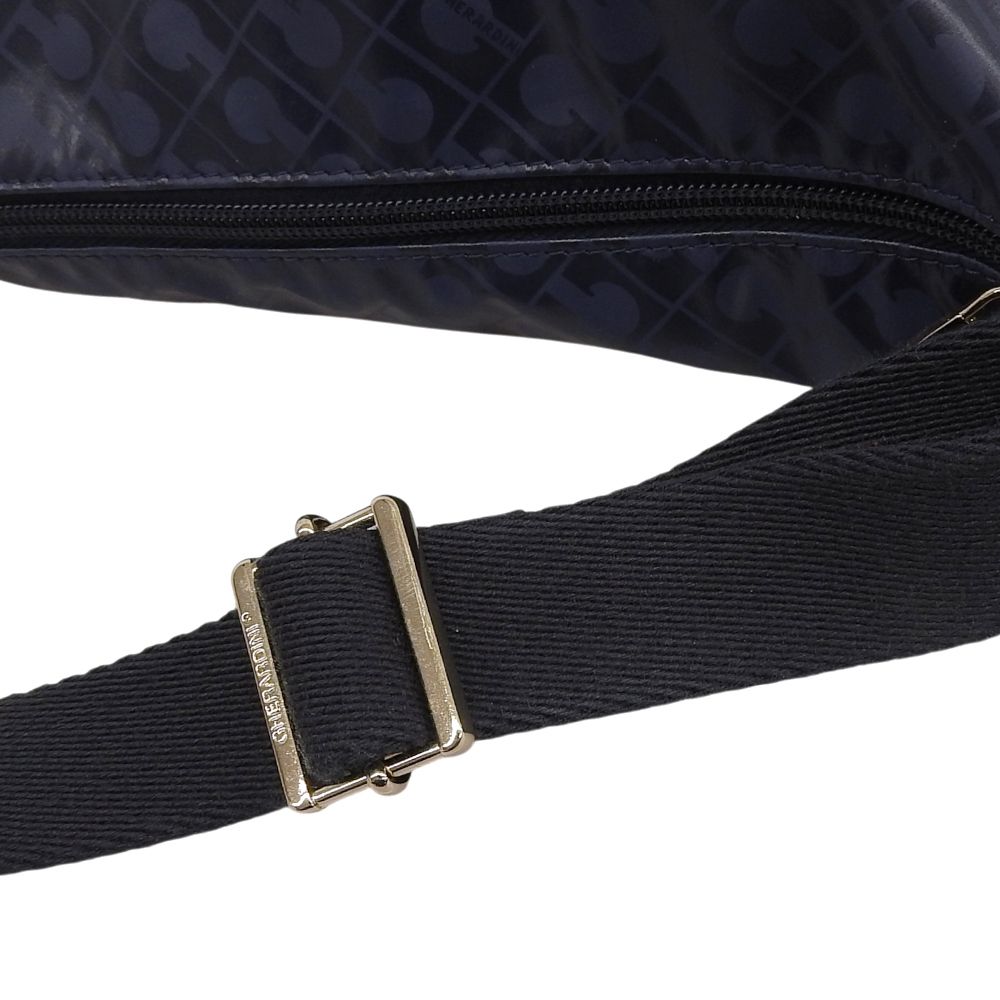 超美品 ゲラルディーニ GHERARDINI ソフティ ダブルポケット 斜め掛け