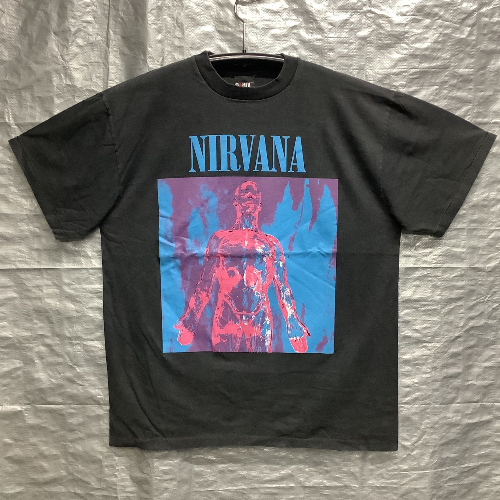 NIRVANA Tシャツ XLサイズ Lサイズ SLIVER ニルヴァーナ giant - メルカリ
