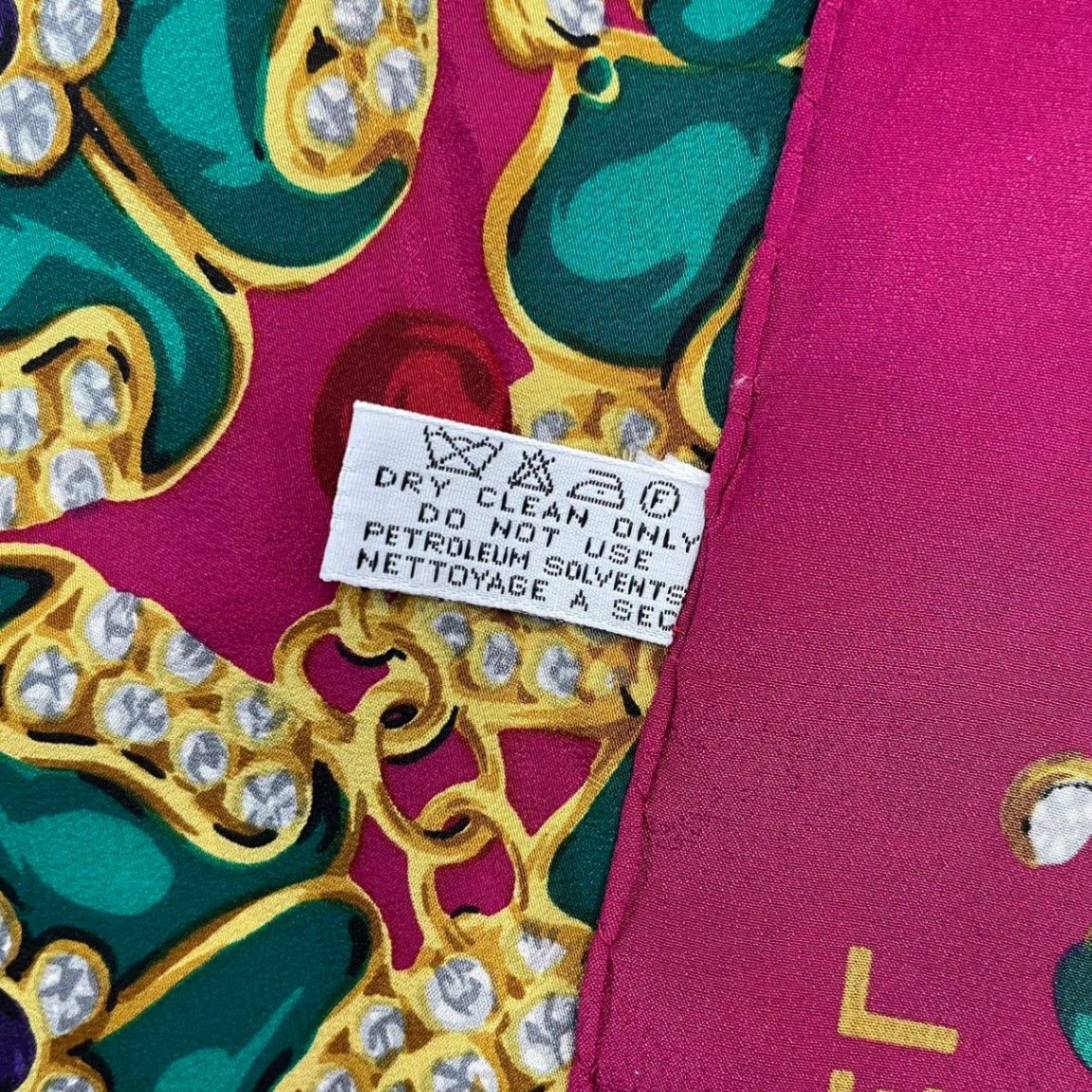 極美品 CHANEL シャネル シルク 超大判 スカーフ 宝石柄 ピンク - メルカリ