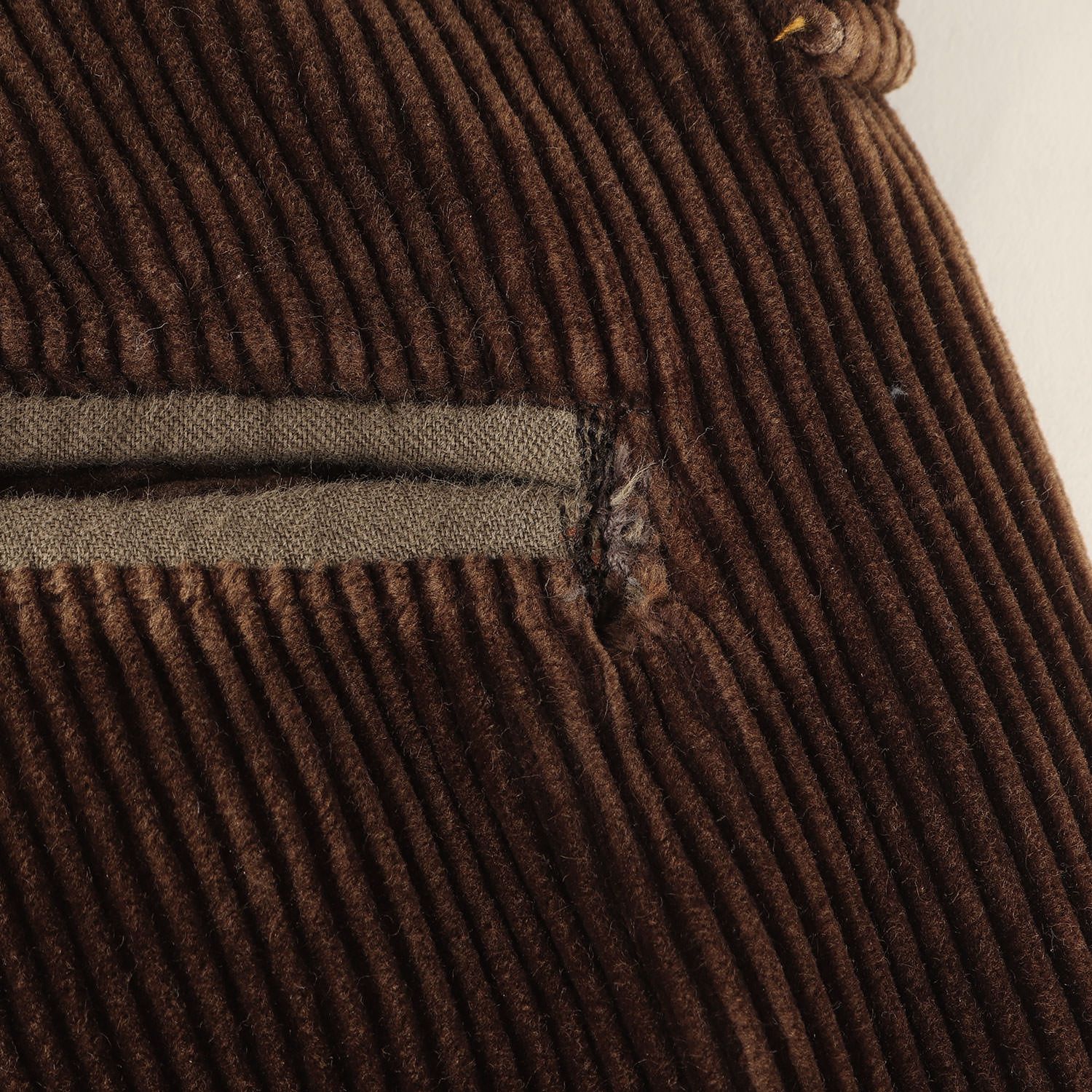 HUMAN MADE ヒューマンメイド パンツ ブラウン サイズ:L | バックル