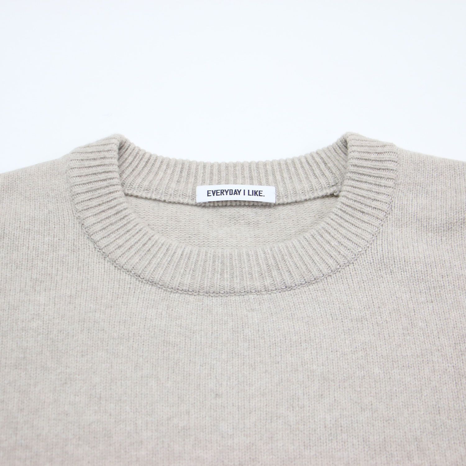 Deuxieme Classe ドゥーズィエム クラス ニット ベージュ サイズ:FREE | 22秋冬 タートルネック プルオーバー | EVERYDAIY I LIKE. Aries | 長袖 ミドルゲージ ウール | トップス ニット セーター | 日本製【レディース】【中古】 Deuxieme Classe（ドゥーズィエムクラス）の「Aries タートルネック