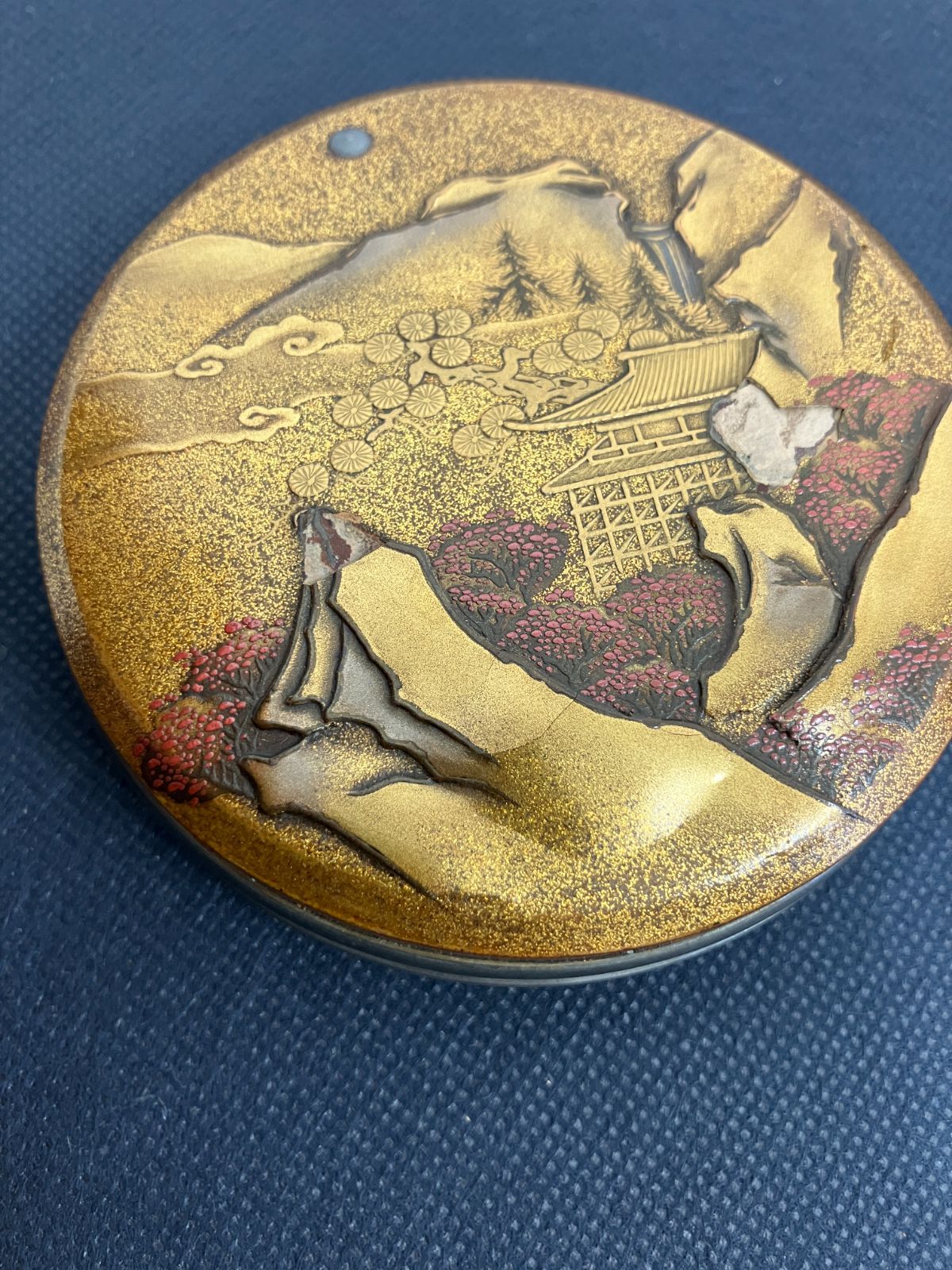茶道具】金蒔絵 香合「清水寺」高蒔絵 梨子地 共箱 漆芸 漆器 紅葉 秋