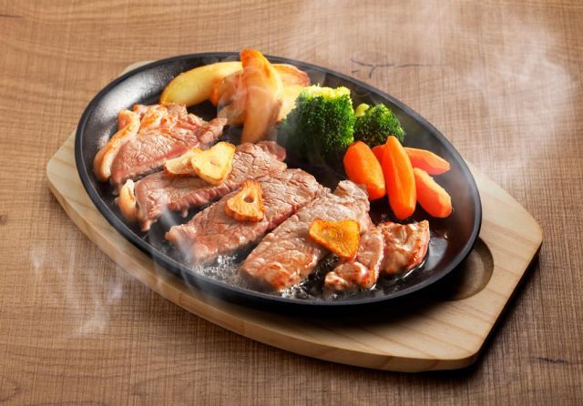 送料無料】イシガキ 鉄鋳物 大判 ステーキ皿 1枚 敷板 ハンドル付き