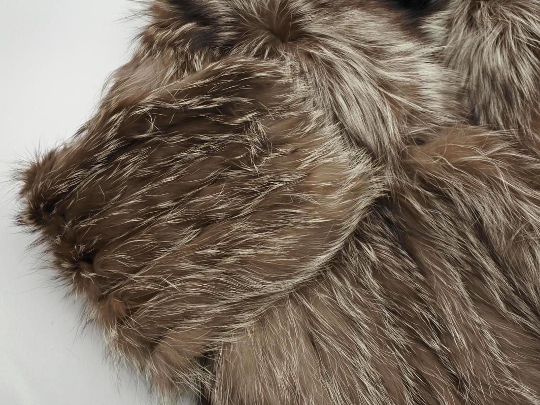 セーブル SAGA FOX リアルファー コート size13/白x茶