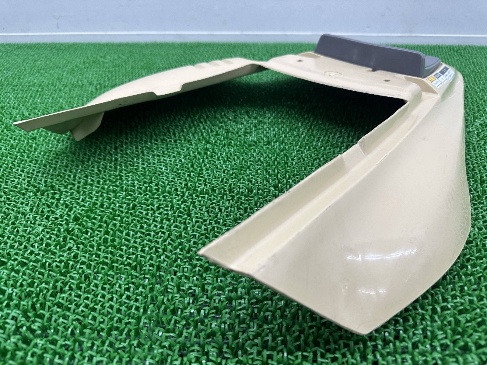 TW200 DG07 純正テールカウル ヤマハ発動機 TW200 テールカウル グレー ヤマハ 純正 中古 バイク