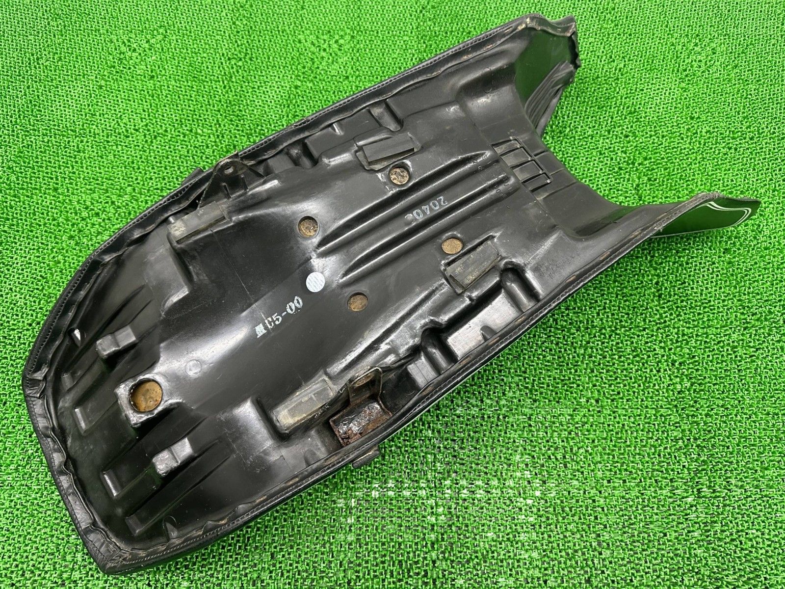 CX400ユーロ シート MC5 ホンダ 純正 中古 バイク 部品 NC08 CX400EURO