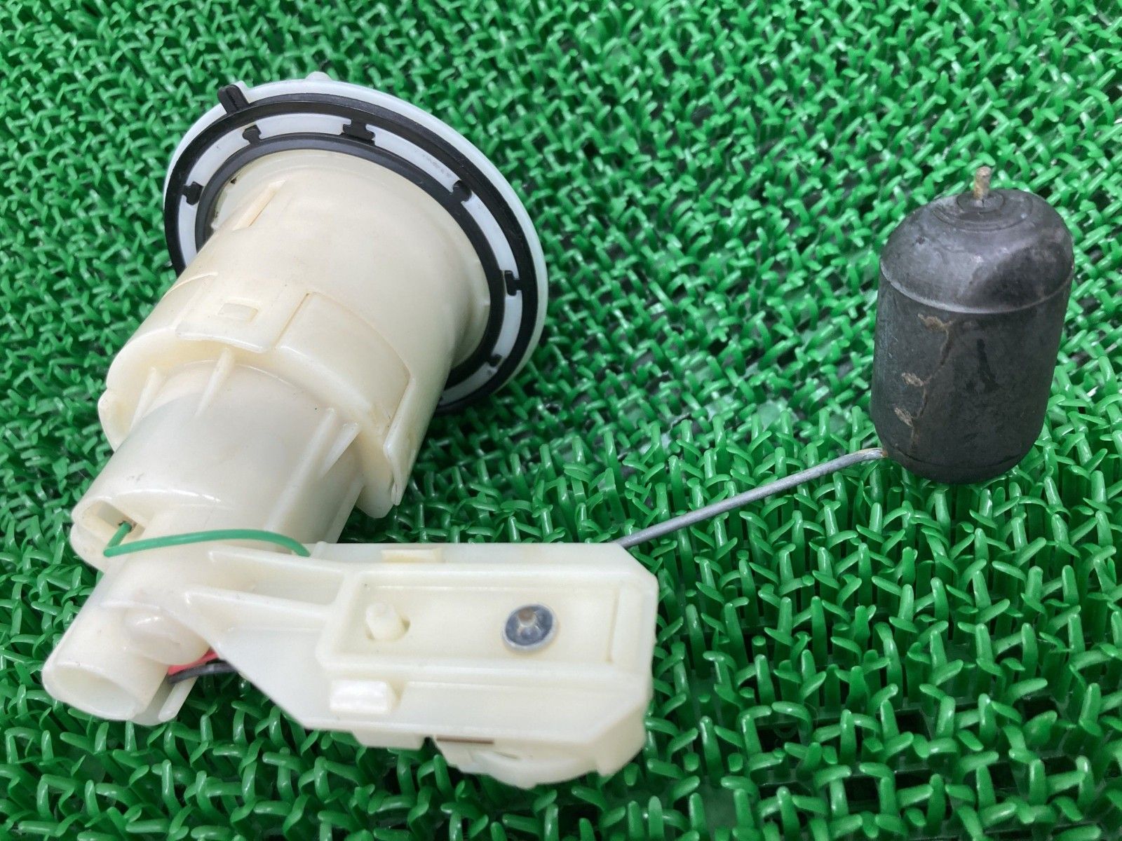 レブル250 フューエルポンプ ホンダ 純正 中古 バイク 部品 MC49