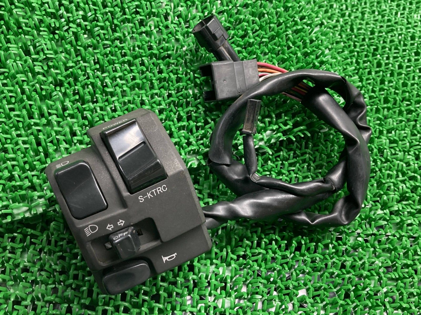 ZX-10R ハンドルスイッチ 左 カワサキ 純正 中古 バイク 部品 ZXT00J