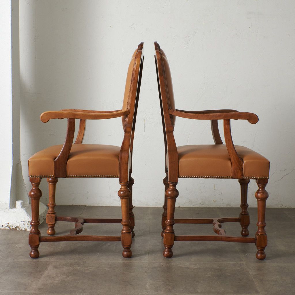 座面張替済 2脚セット 西洋 クラシック アームチェア ダイニングチェア