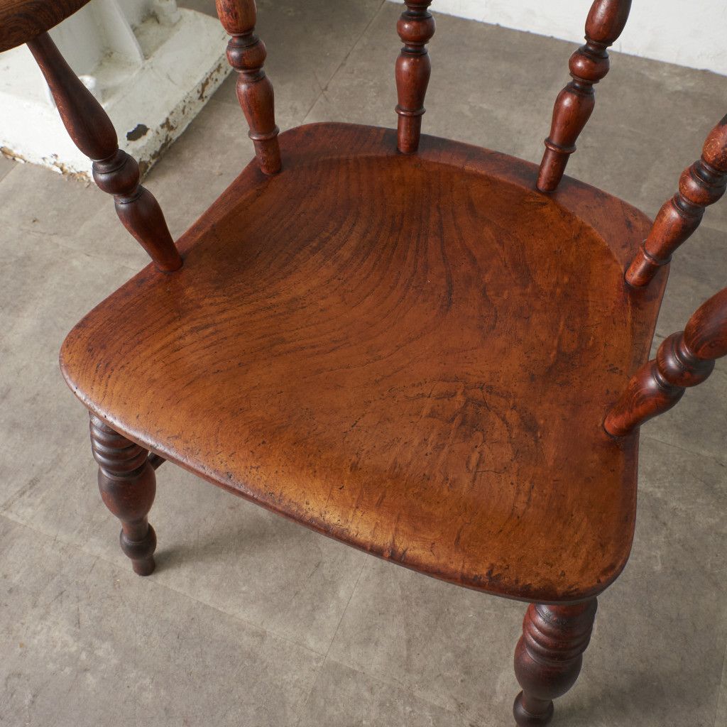 英国 アンティーク スモーカーズボウ ウィンザーチェア 古木