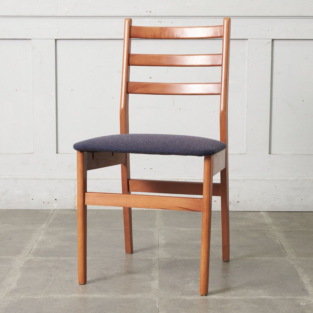 張替済 イギリス ヴィンテージ ダイニングチェア ラダーバック 木製