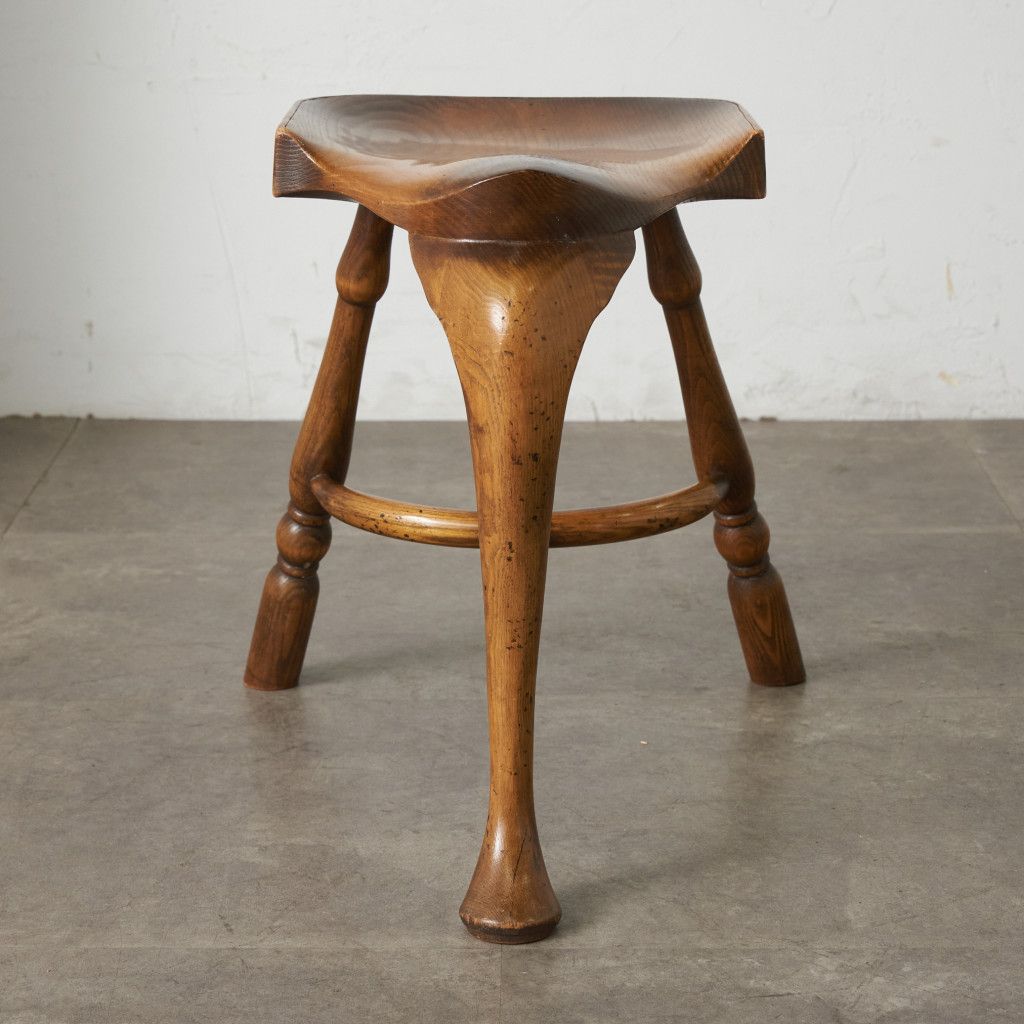 英国 クラシック トライレッグ スツール 無垢材 エルム 椅子 腰掛け