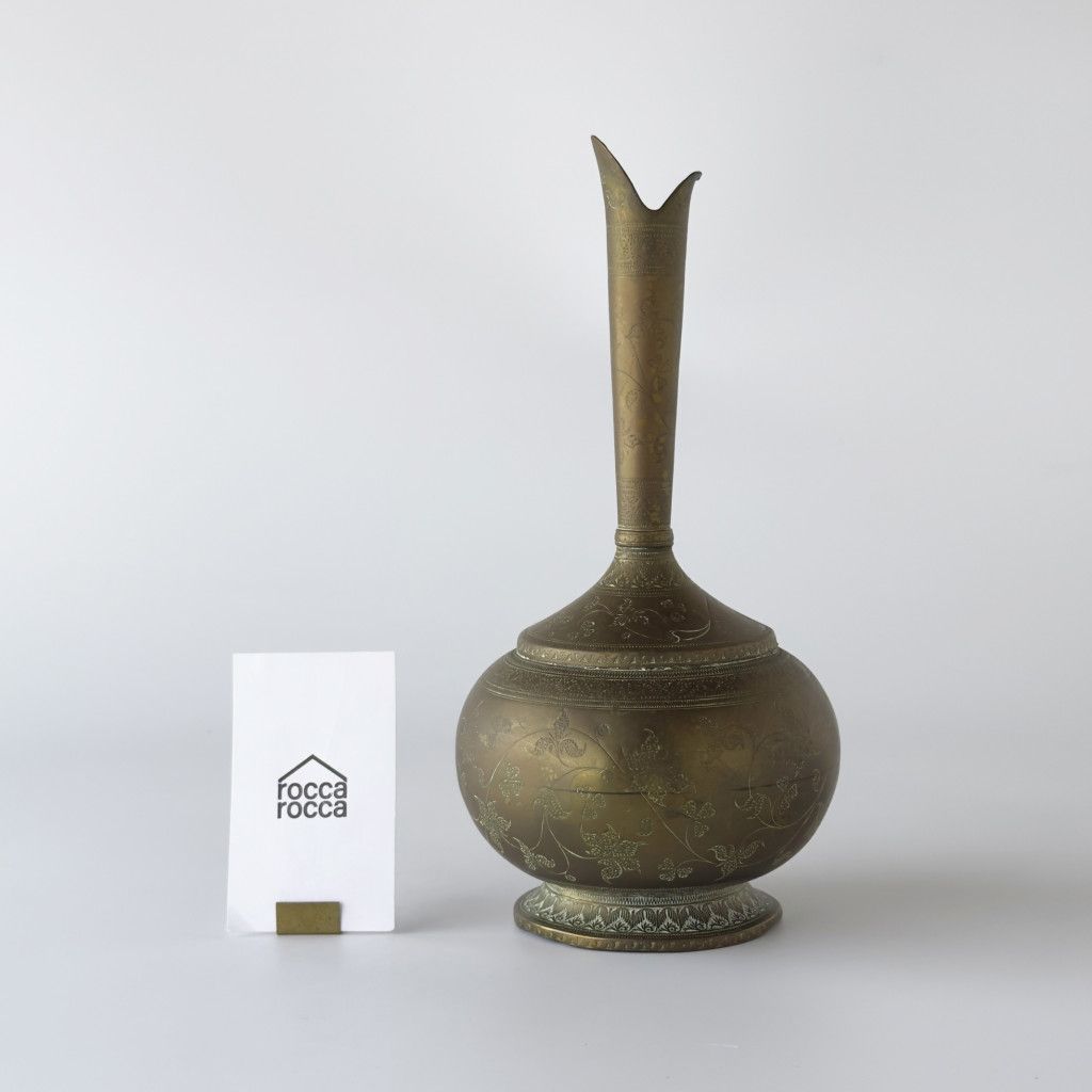 英国 真鍮 フラワーベース brass 装飾 ディスプレイ 花瓶 花器 置物