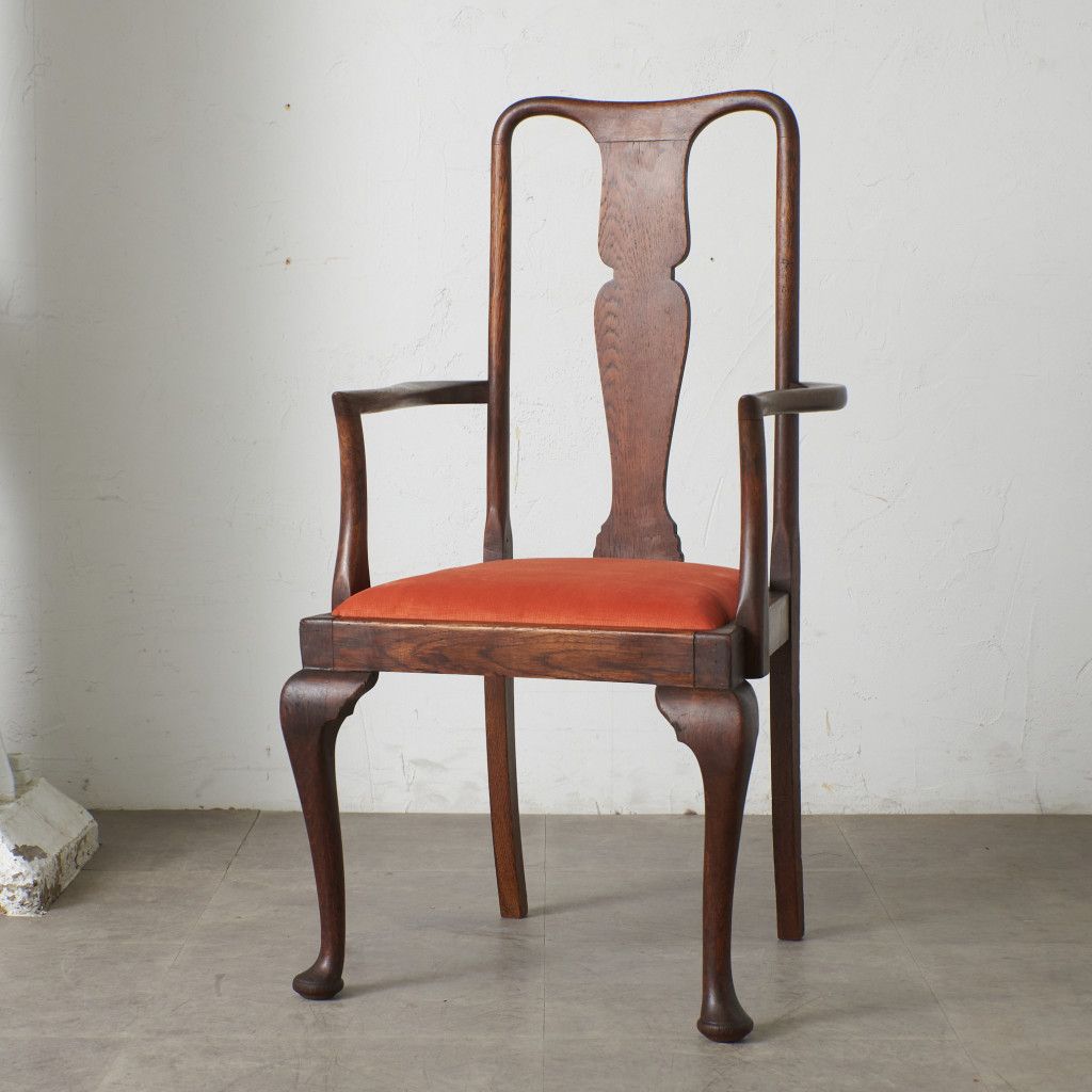 〜12/21まで❣️大幅お値下げ❣️イギリスアンティークアームチェア 張替済 英国 アンティーク アームチェア 木彫刻 クイーンアン