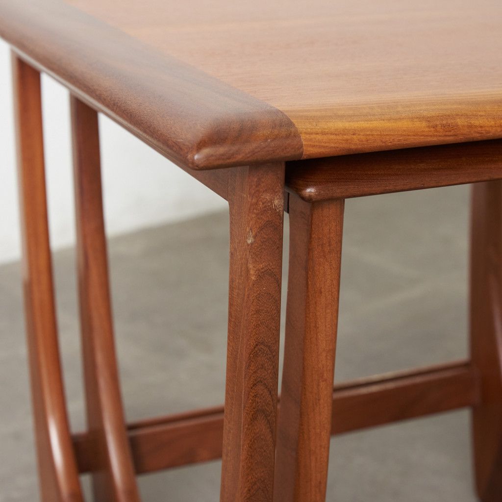 レア G-PLAN Astro ネスト コーヒーテーブル チーク 英国 ヴィンテージ