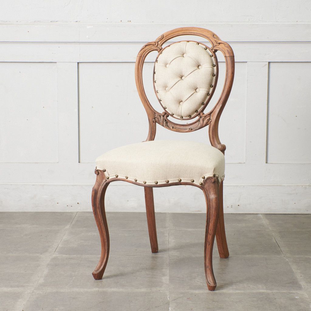 張替済 英国 アンティーク ダイニングチェア ストリップド 加工 鋲