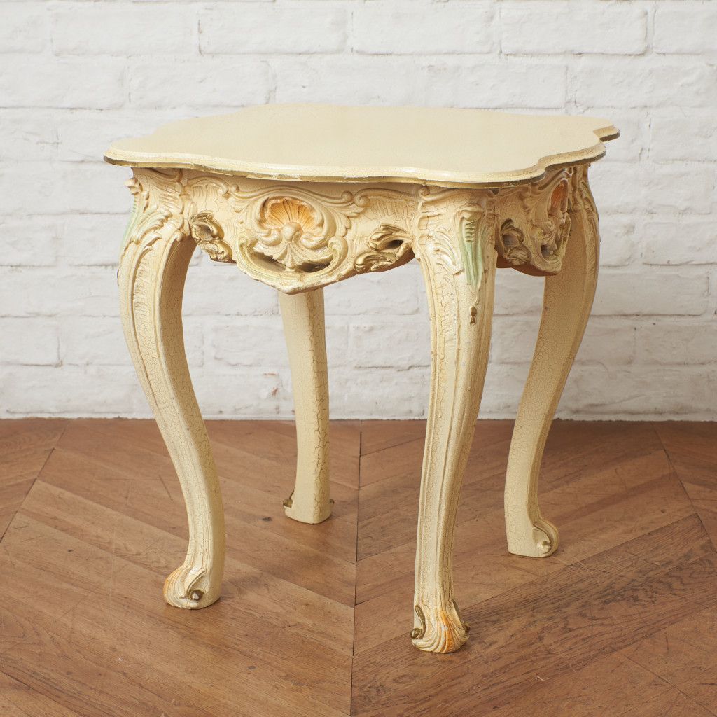 ロココ様式 アンティーク サイドテーブル 花台/ランプ台/飾台 イタリア 丸台 イタリア クラシック サイドテーブル 木彫刻 クラック ペイント 装飾