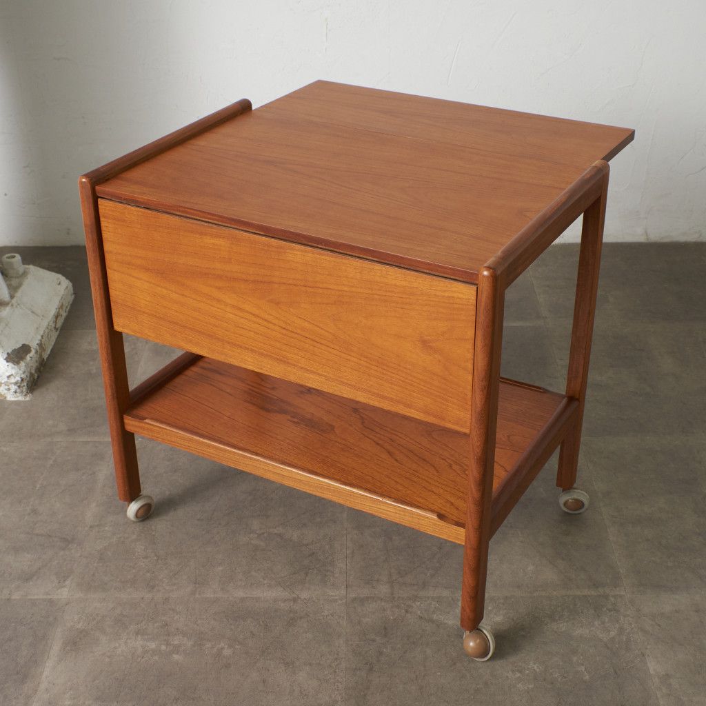 英国 ヴィンテージ トロリー ワゴン ドロップリーフ 拡張 天板 チーク