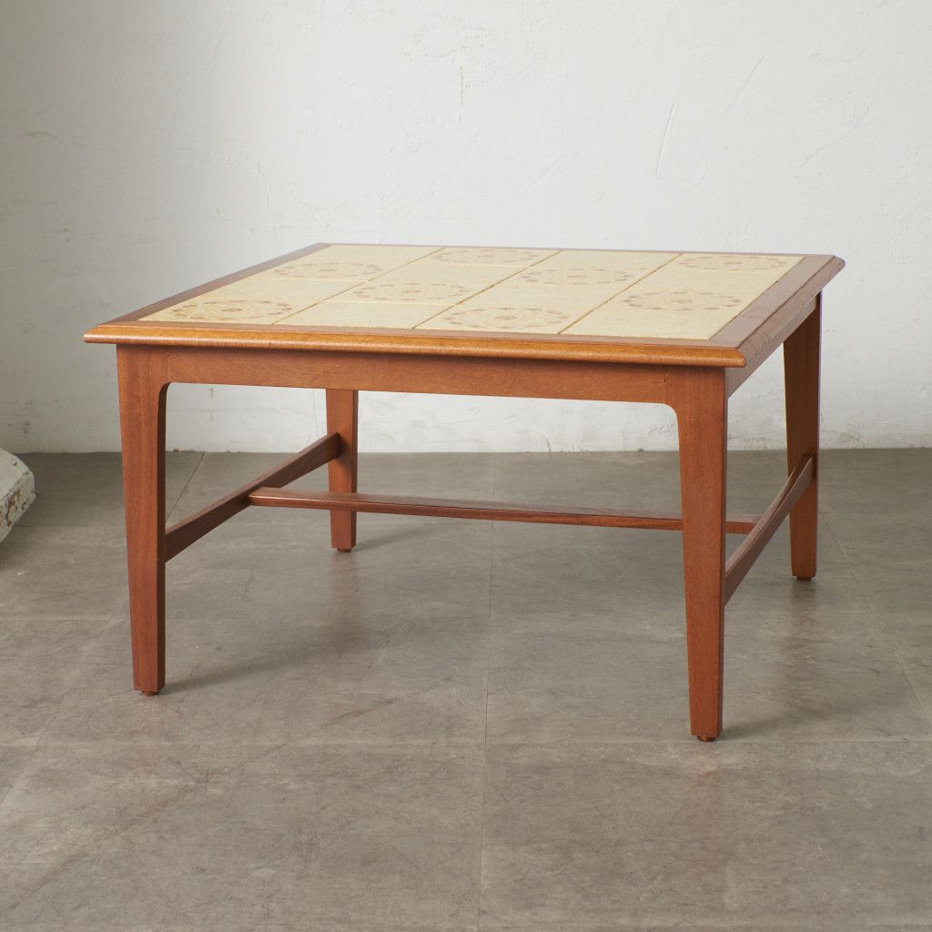 イギリス ヴィンテージ タイルトップ コーヒーテーブル ミッド