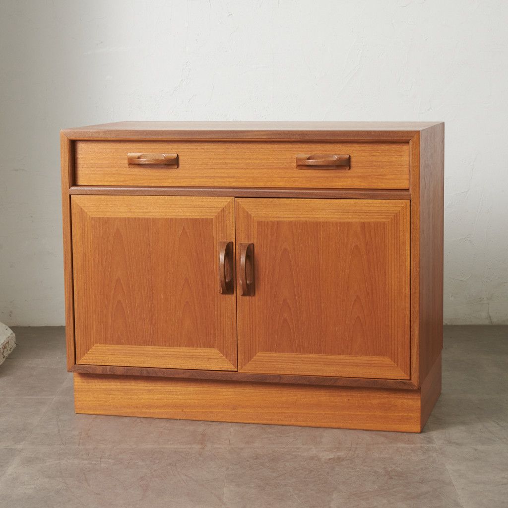 G-PLAN Sierra サイドキャビネット チーク 英国 ヴィンテージ